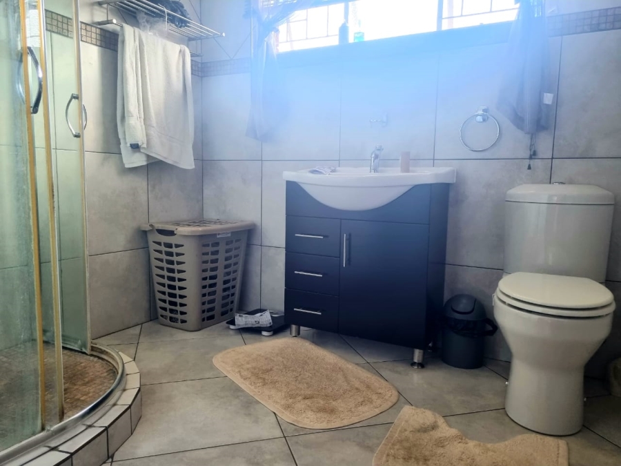 3 Bedroom Property for Sale in Hillcrest Northern Cape